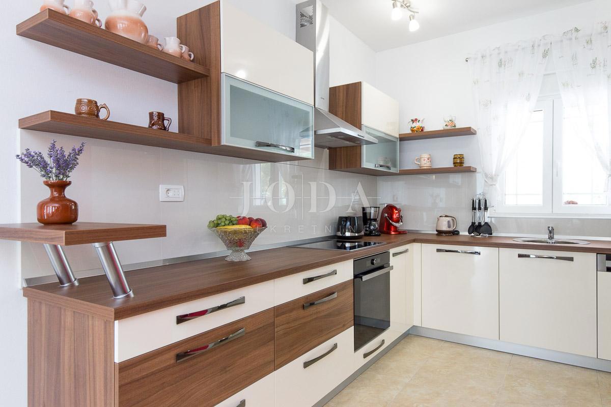 Hiša Tribalj, Vinodolska Općina, 300m2