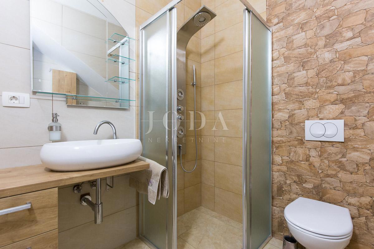 Hiša Tribalj, Vinodolska Općina, 300m2