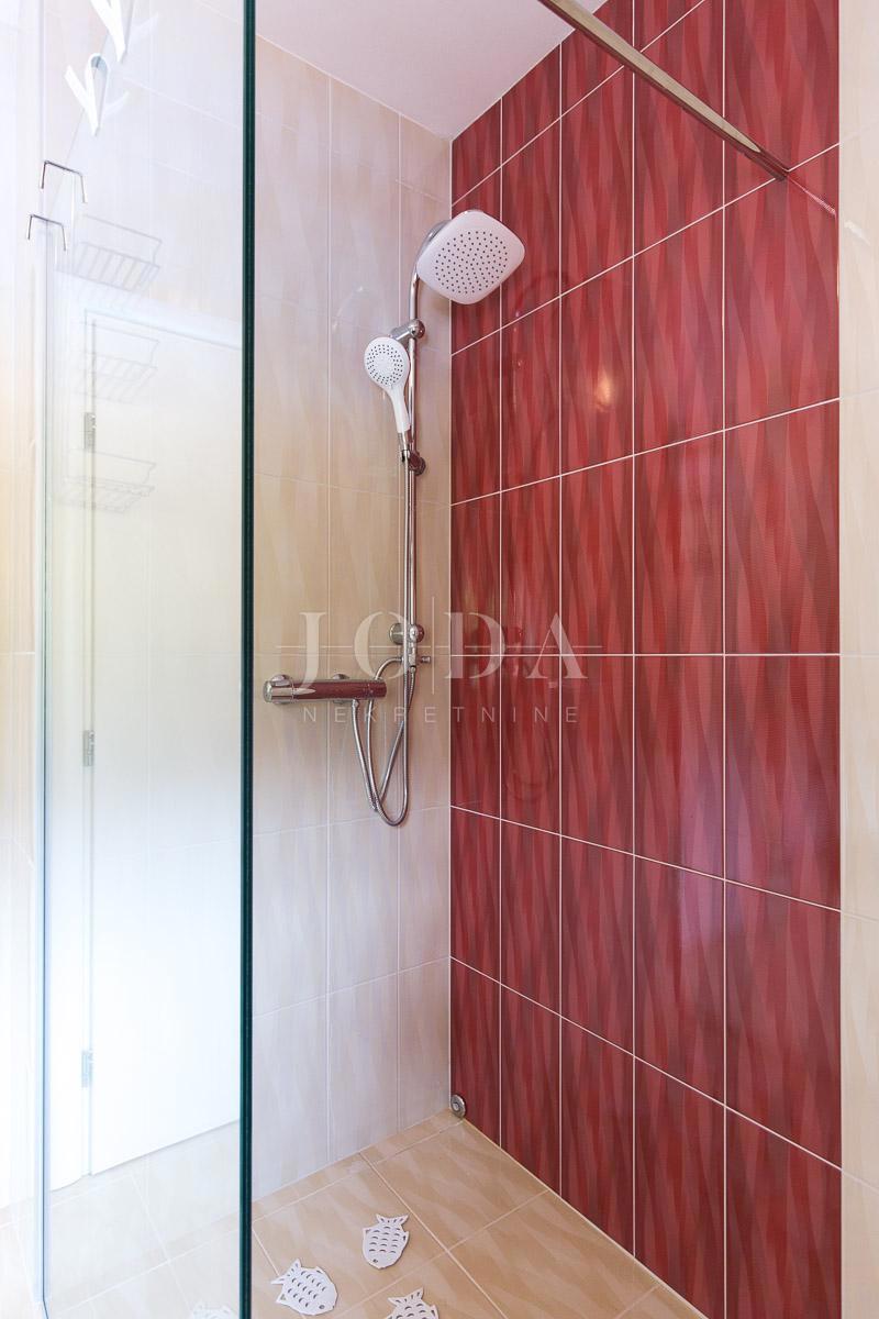 Hiša Tribalj, Vinodolska Općina, 300m2