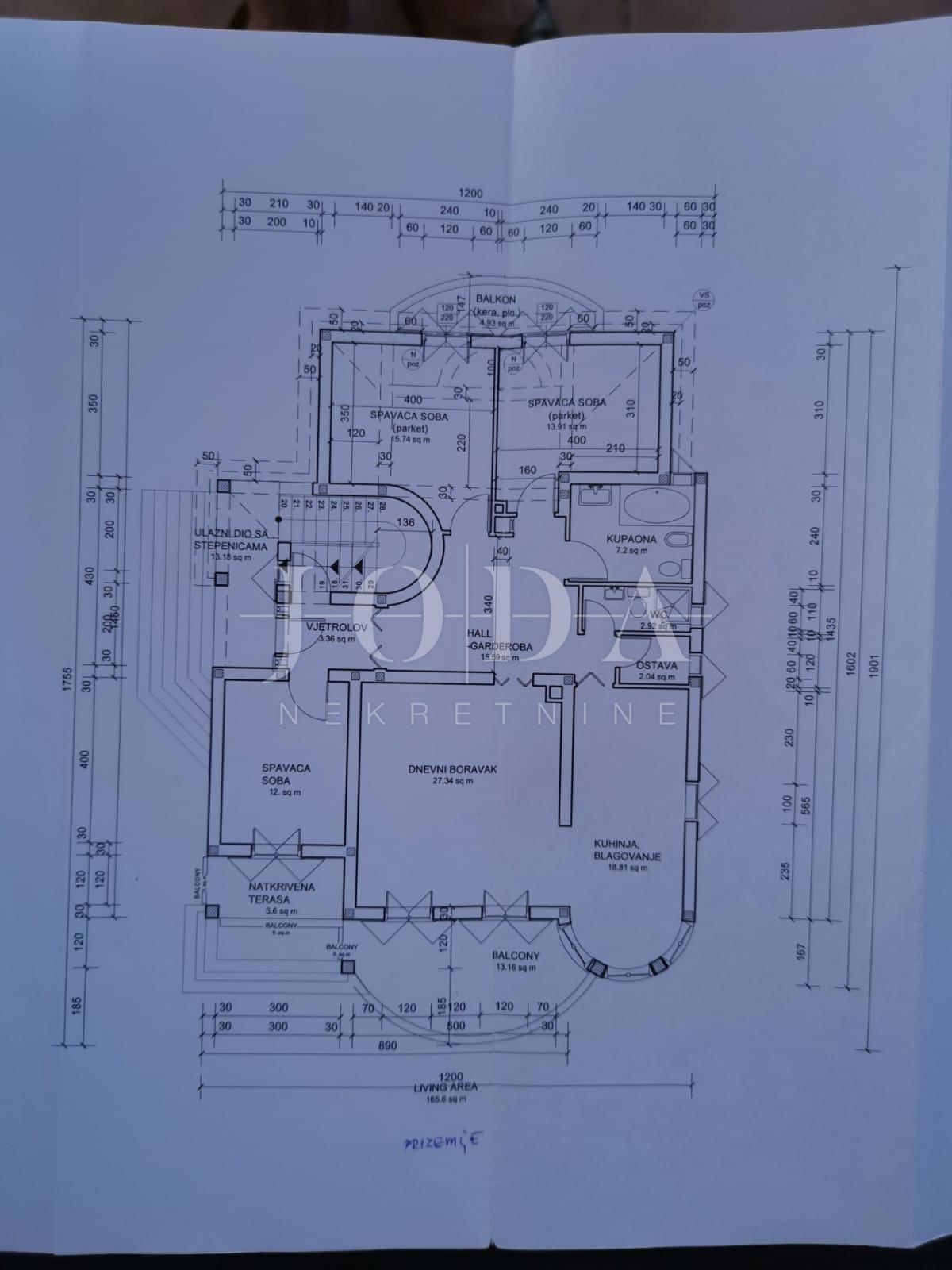 Hiša Kostrena Sveta Lucija, Kostrena, 200m2