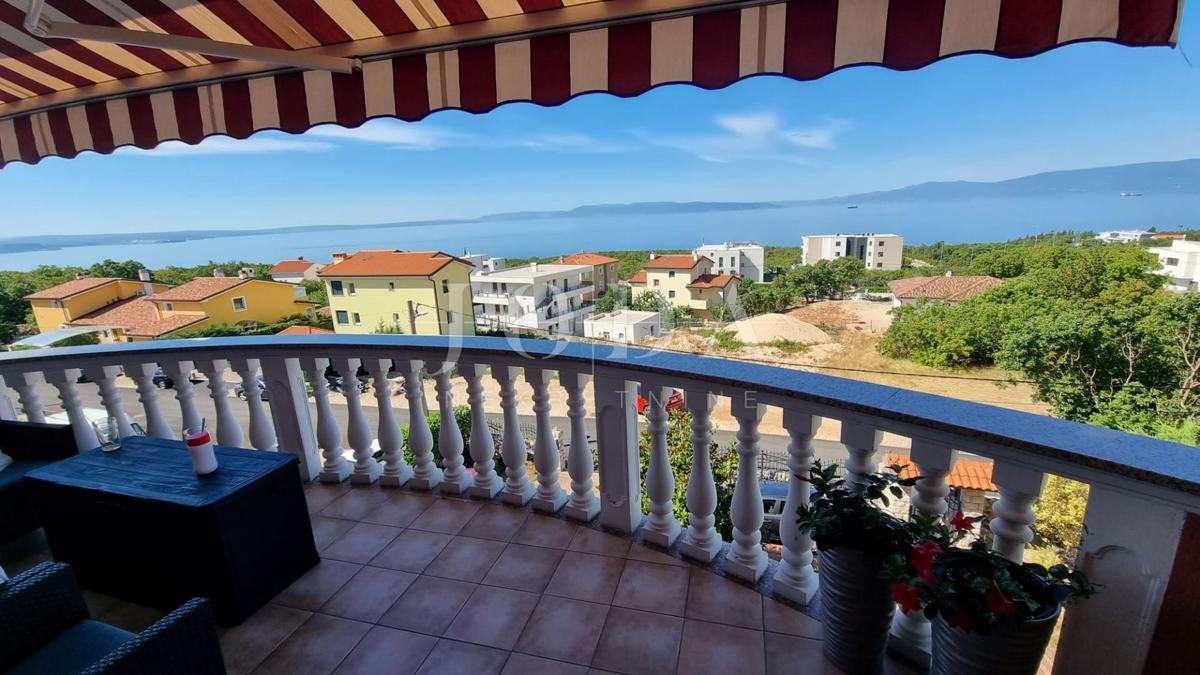 Hiša Kostrena Sveta Lucija, Kostrena, 200m2