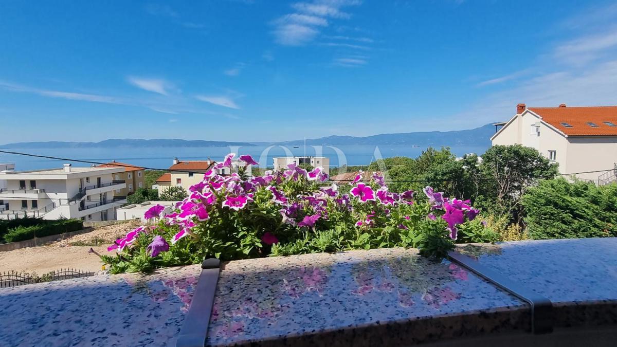 Hiša Kostrena Sveta Lucija, Kostrena, 200m2