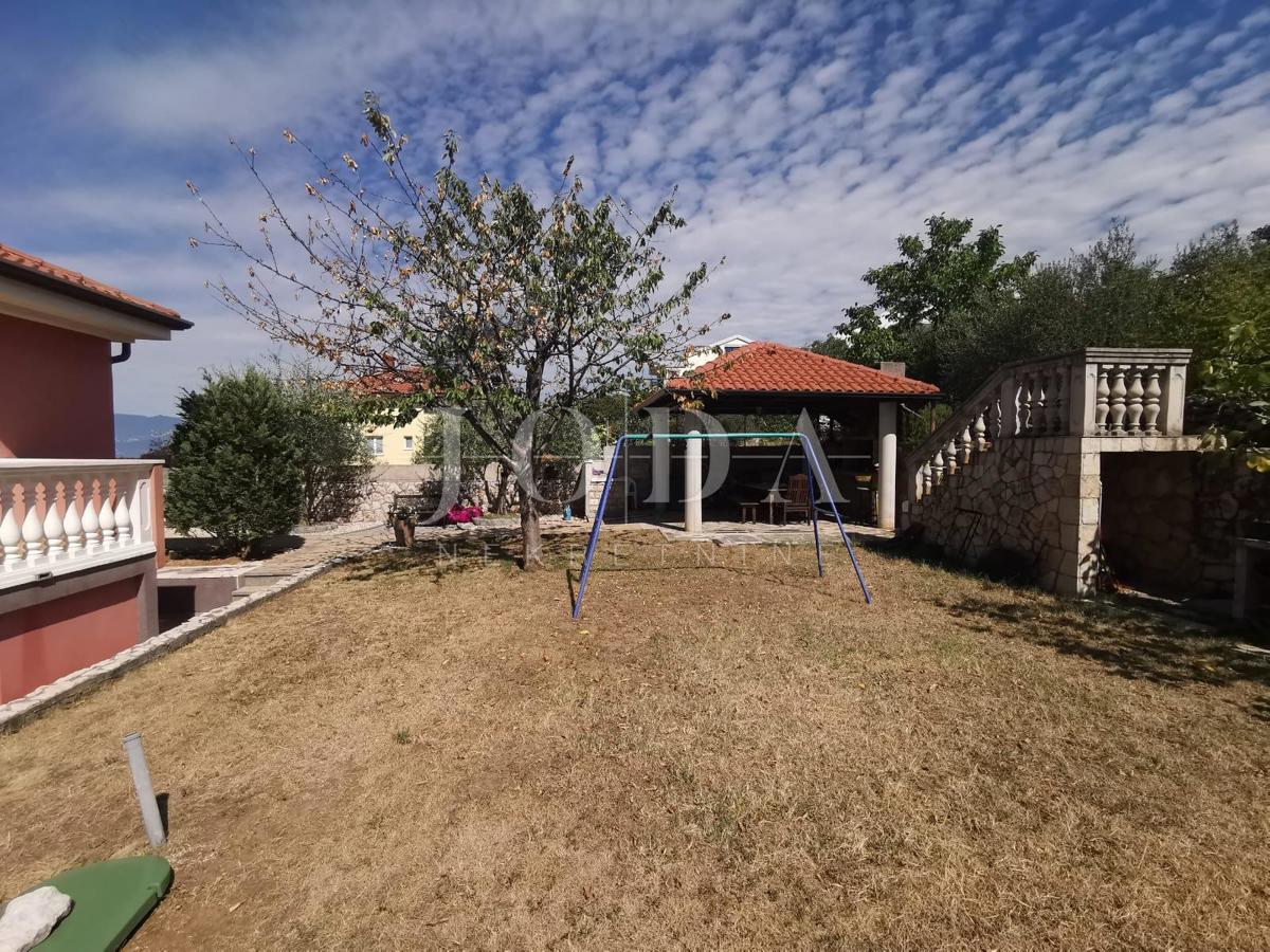 Hiša Kostrena Sveta Lucija, Kostrena, 200m2
