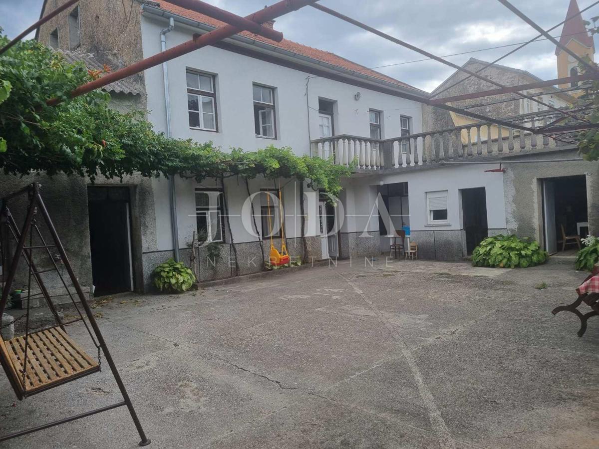 Hiša Tribalj, Vinodolska Općina, 303m2