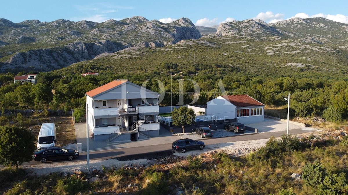 Hiša Seline, Starigrad, 100m2