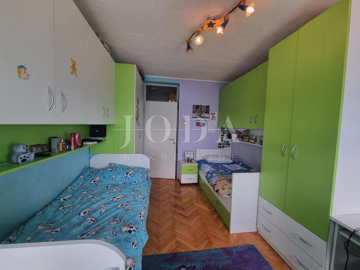 Stanovanje Senj, 64m2