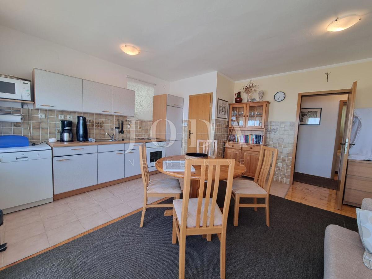 Hiša Novi Vinodolski, 320m2