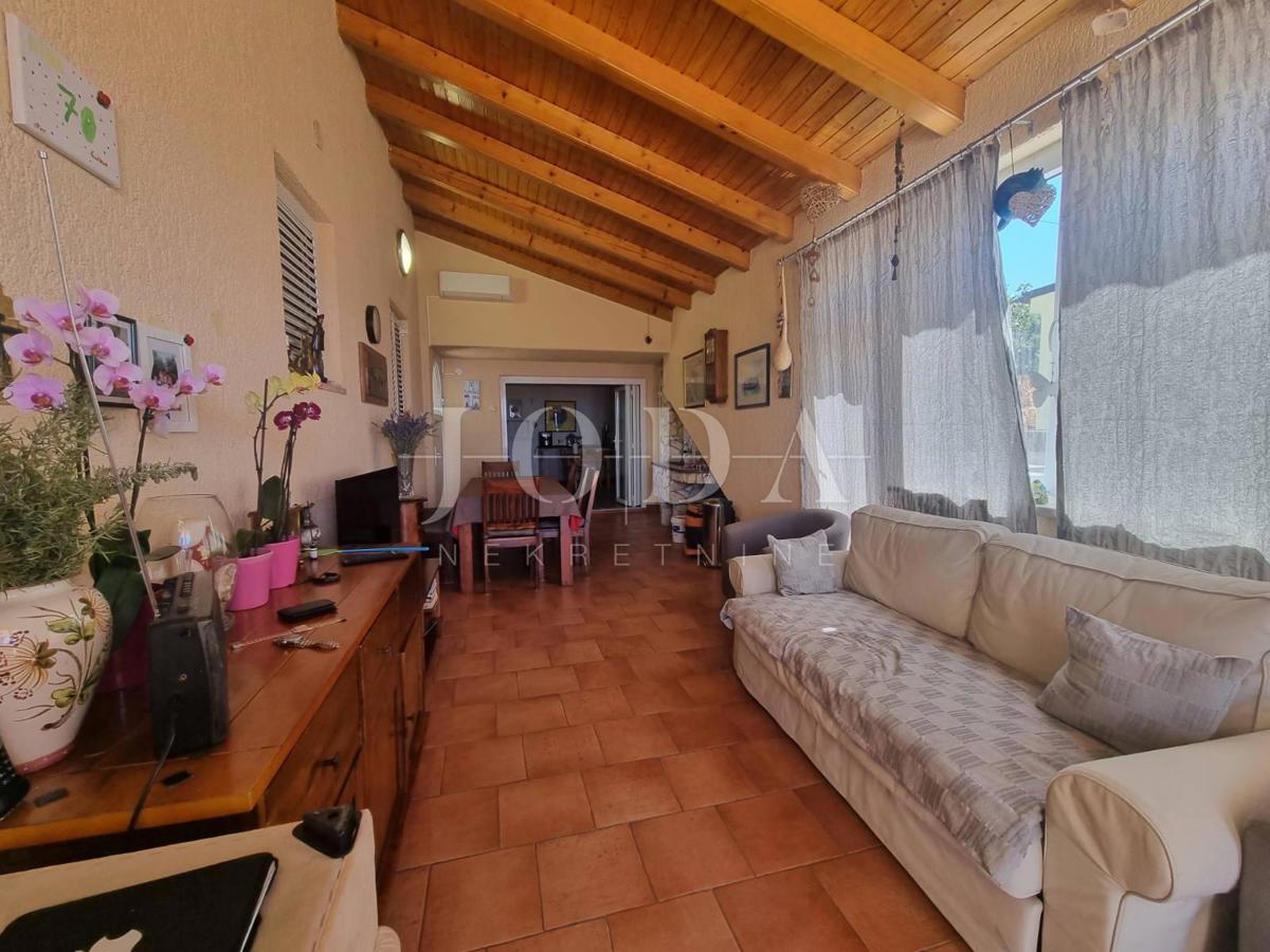 Hiša Novi Vinodolski, 320m2