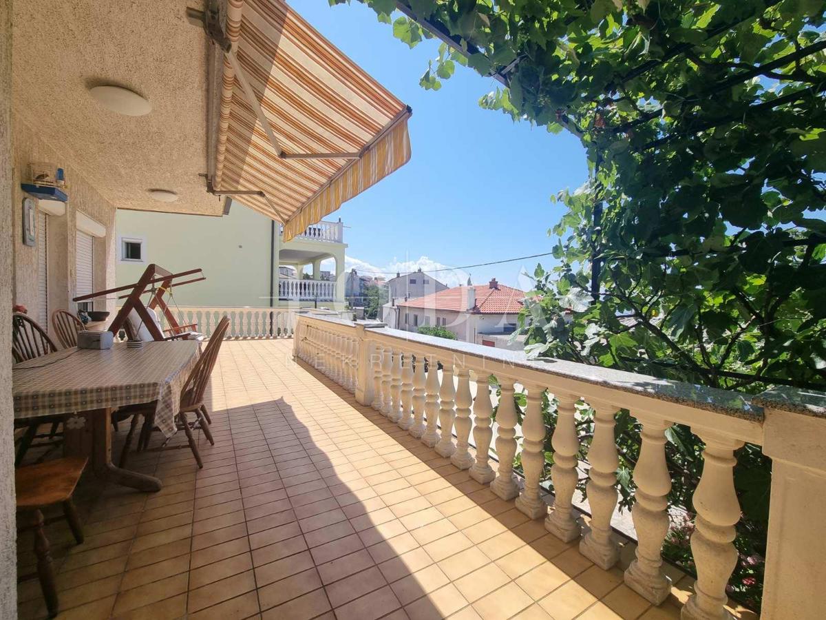 Hiša Novi Vinodolski, 320m2