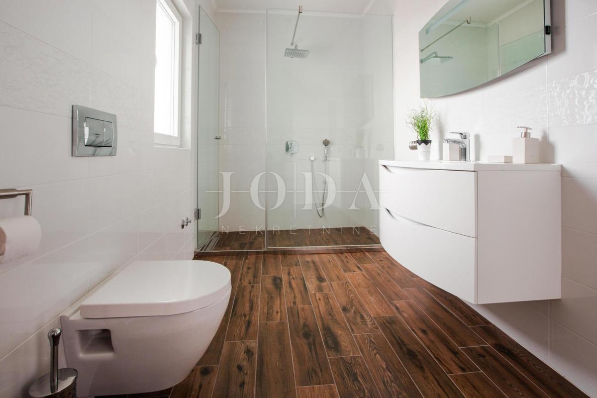 Čudovita vila s panoramskim pogledom na morje