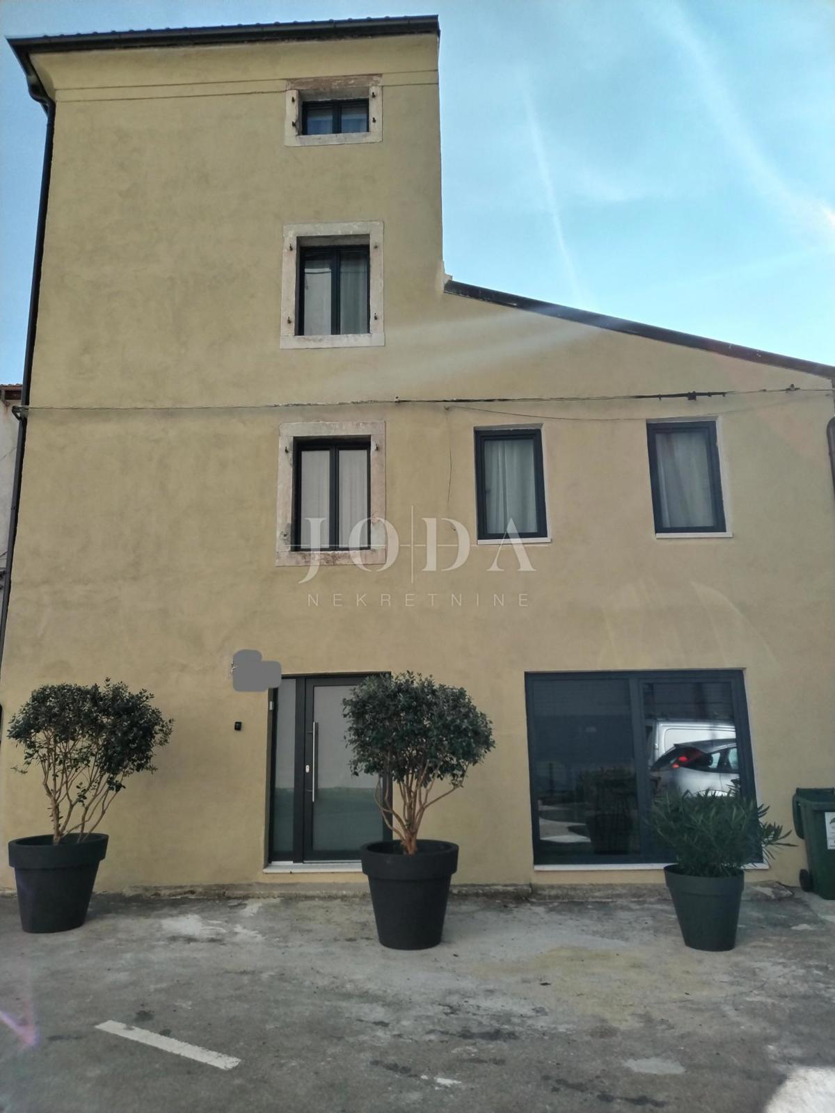 Hiša Vodnjan, 161m2