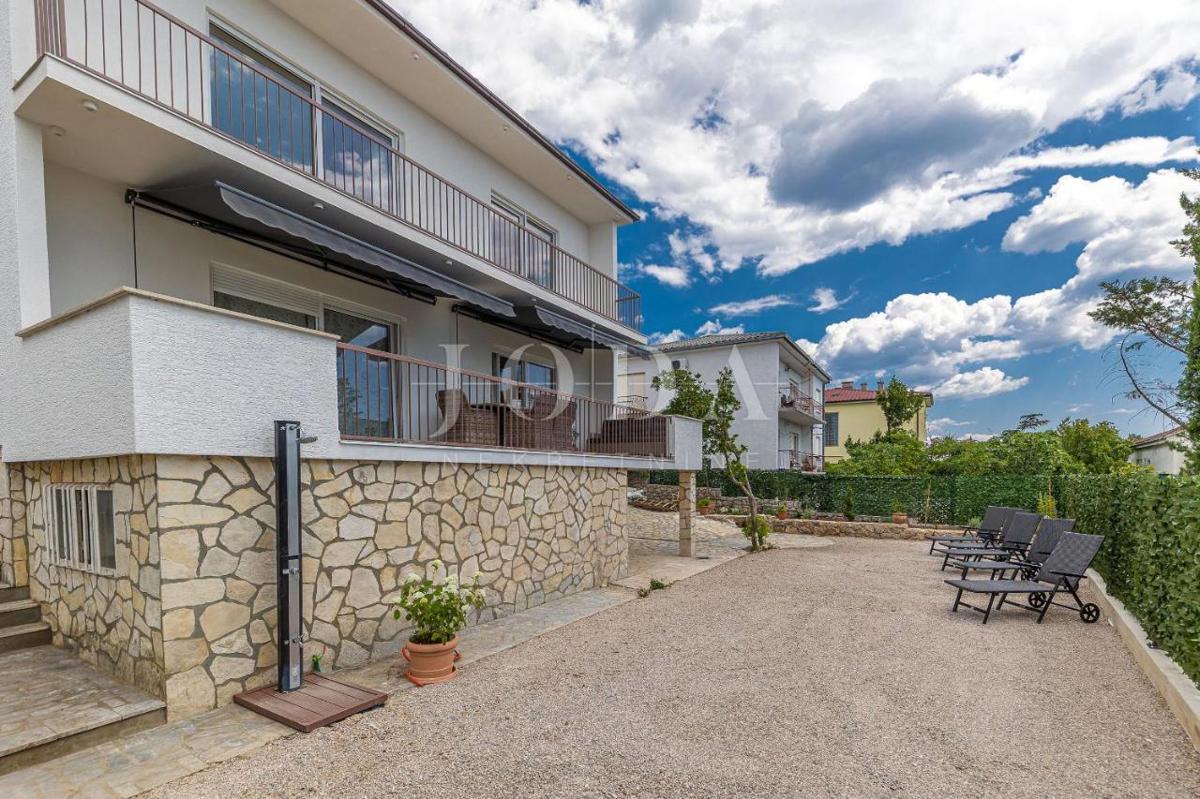 Hiša Crikvenica, 180m2