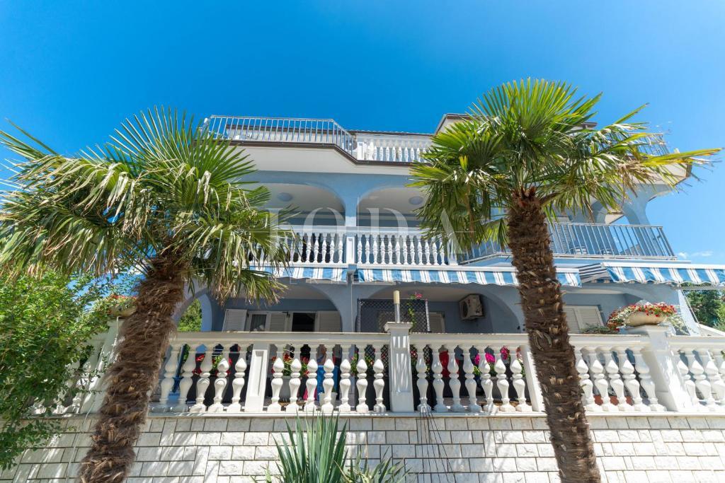 Hiša Selce, Crikvenica, 300m2