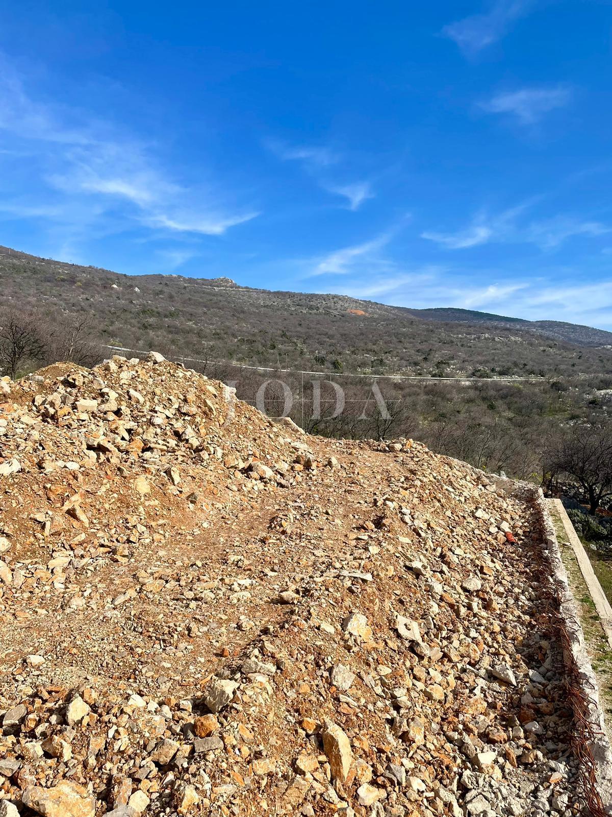Zemljišče Smokvica Krmpotska, Novi Vinodolski, 100m2