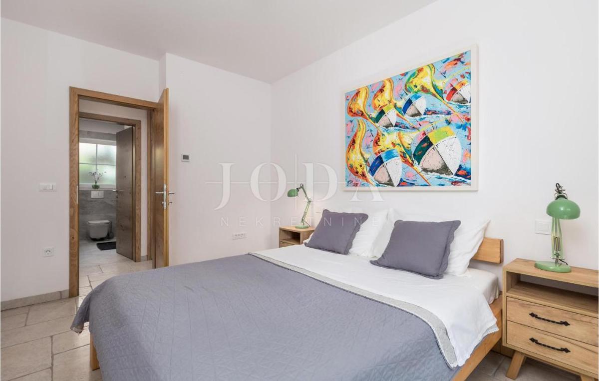 Vila z bazenom in pogledom na morje - otok Krk