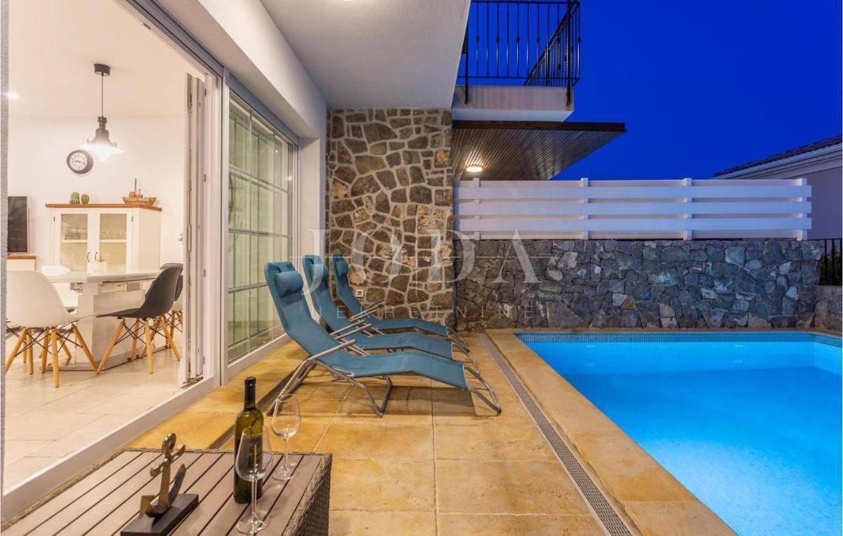 Vila z bazenom in pogledom na morje - otok Krk