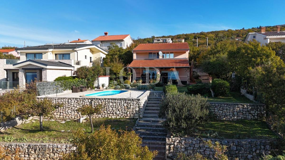 Hiša Šmrika, Kraljevica, 100m2