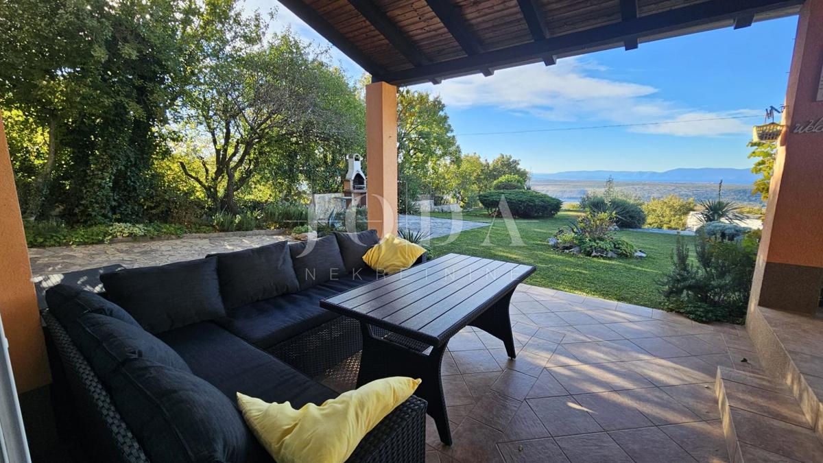Hiša Šmrika, Kraljevica, 100m2