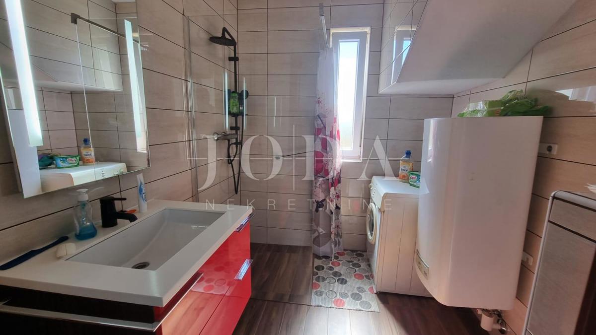Hiša Bribir, Vinodolska Općina, 60,99m2