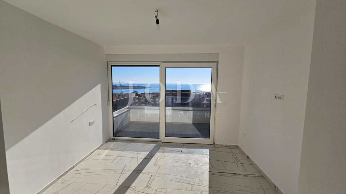 Novalja, novozgrajeni penthouse