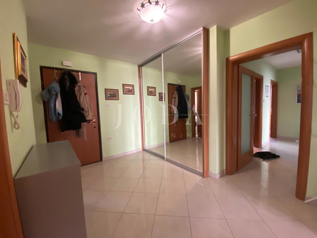 Stanovanje Rešetari, Kastav, 200m2