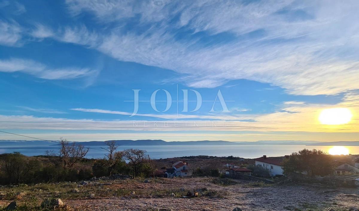Zemljišče Labin, 1.085m2
