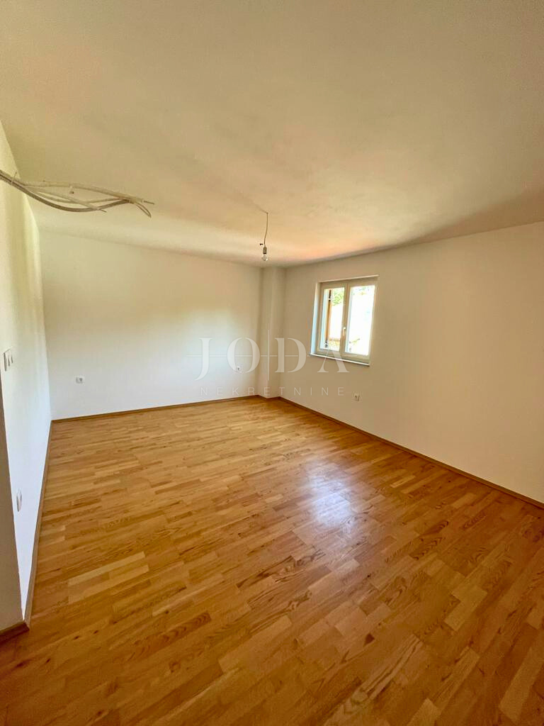 Hiša Hlapa, Dobrinj, 230m2