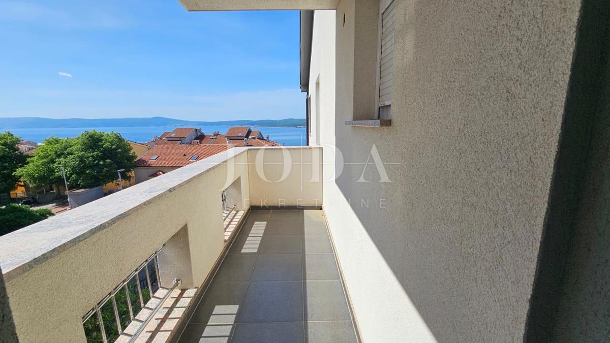 Crikvenica dvosobno stanovanje z garažo