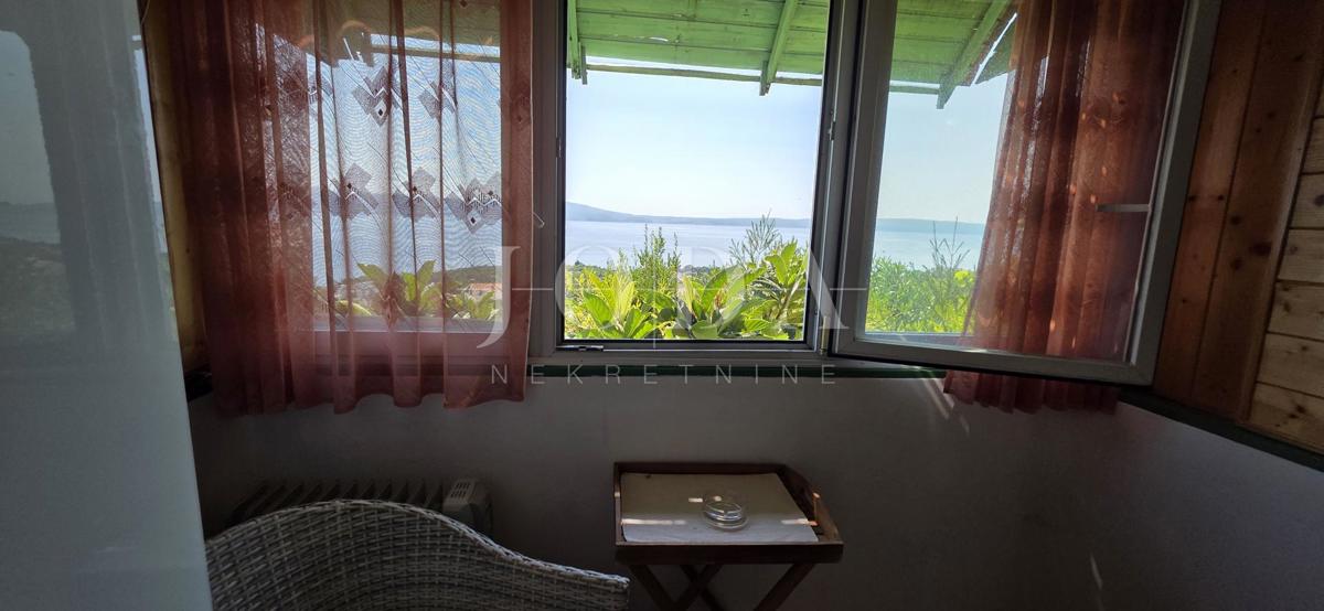 Garsonjera s panoramskim pogledom na morje – Novi Vinodolski