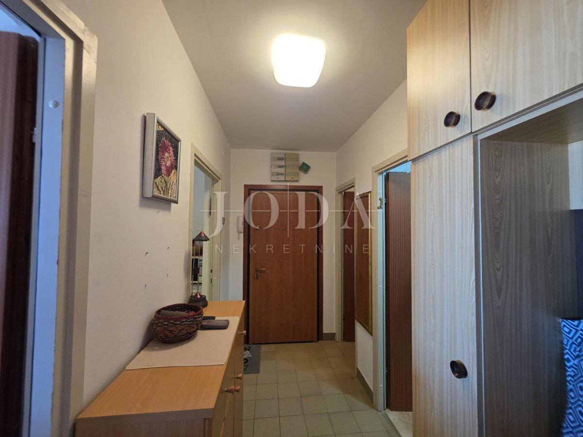 Crikvenica-apartma s pogledom na morje