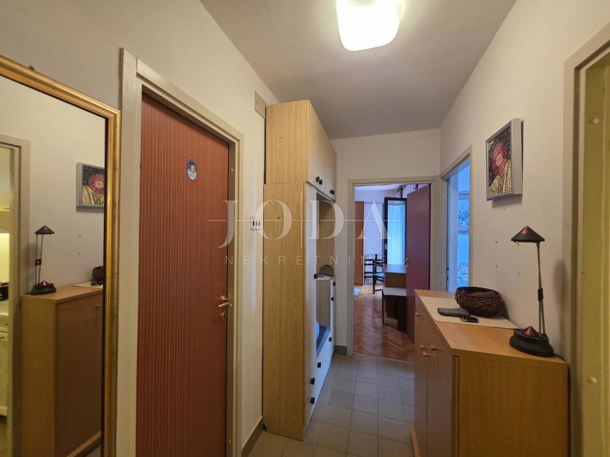 Crikvenica-apartma s pogledom na morje