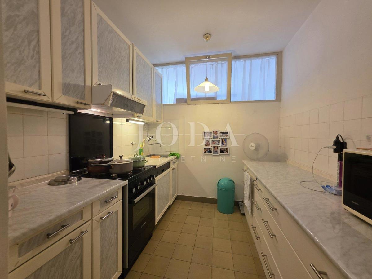 Crikvenica-apartma s pogledom na morje