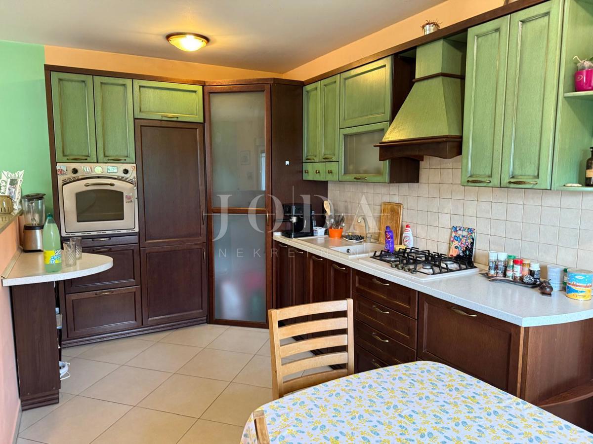 Stanovanje Zamet, Rijeka, 78m2