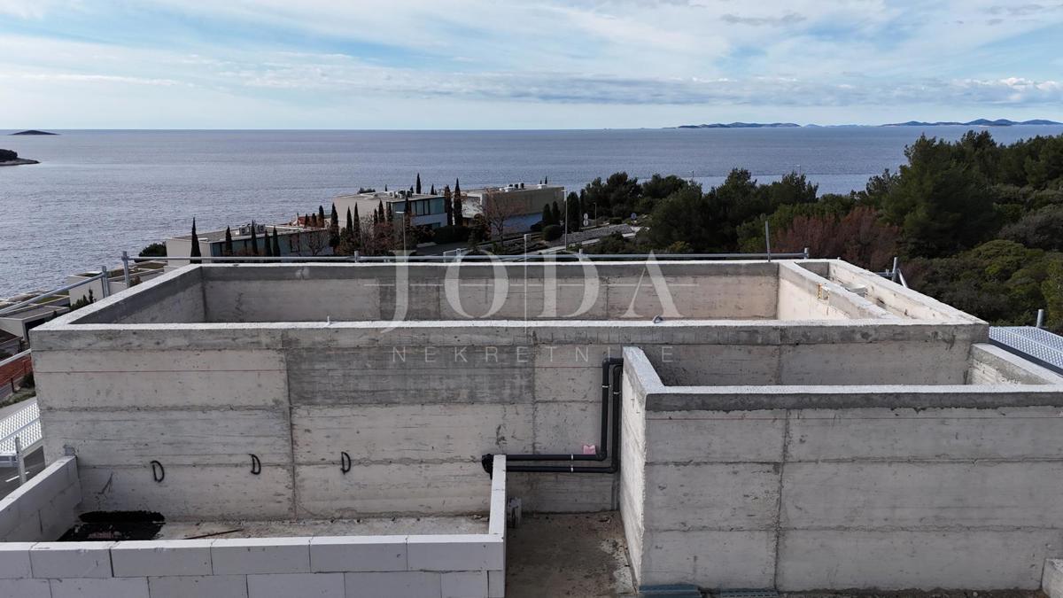 Stanovanje Primošten, 157m2