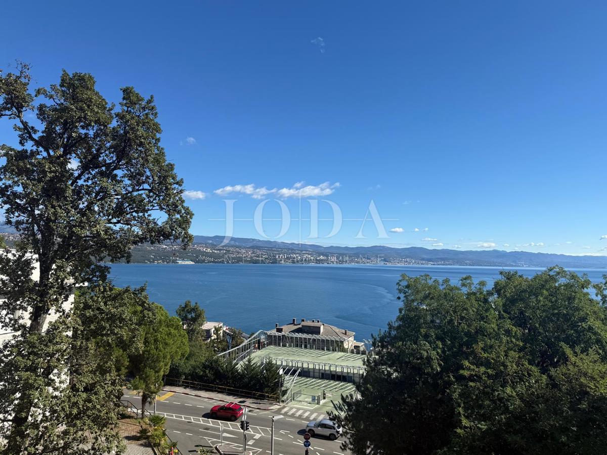Stanovanje Opatija - Centar, Opatija, 110m2