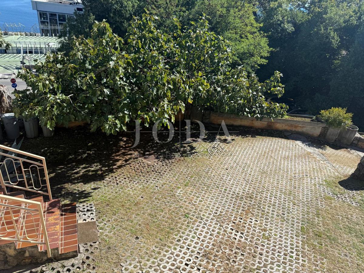 Stanovanje Opatija - Centar, Opatija, 110m2