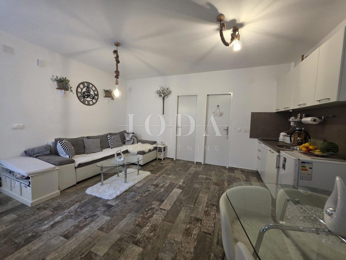 SENJ, stanovanje v centru mesta