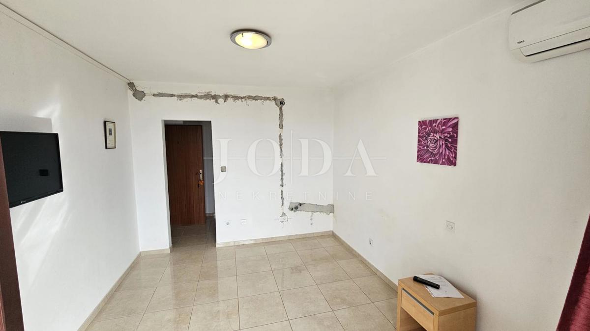 Hiša Dramalj z več stanovanjskimi enotami