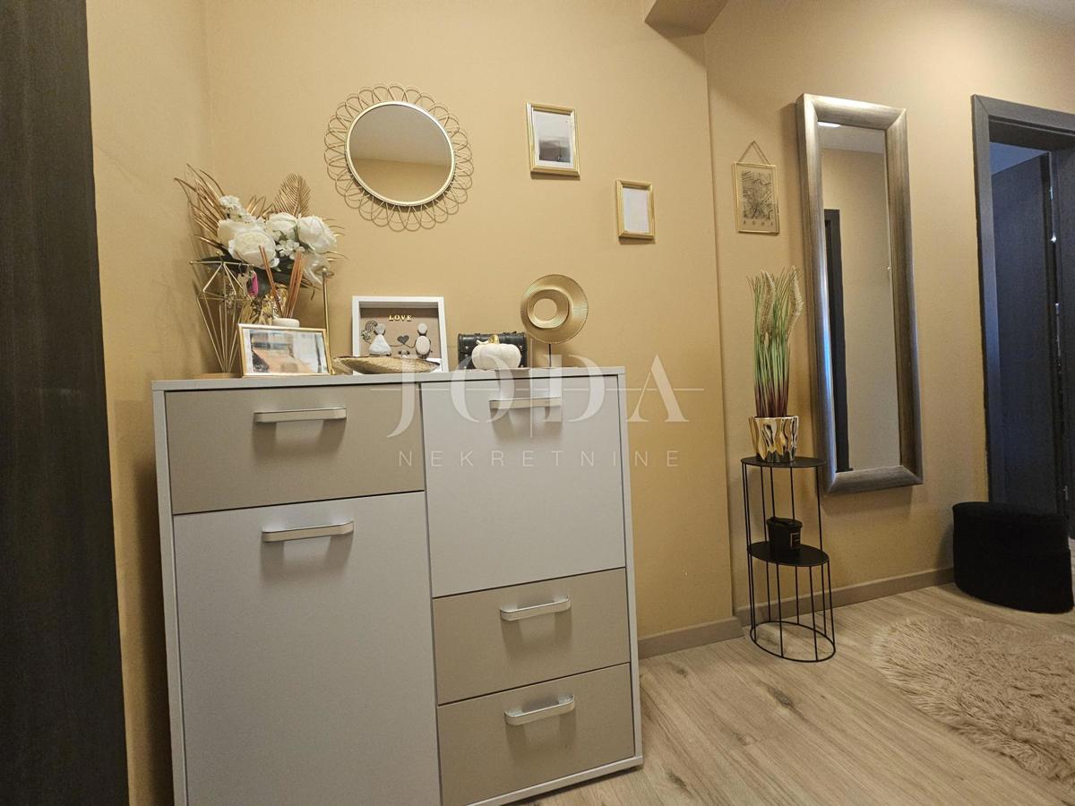 Malinska, Moderno stanovanje s pogledom na morje