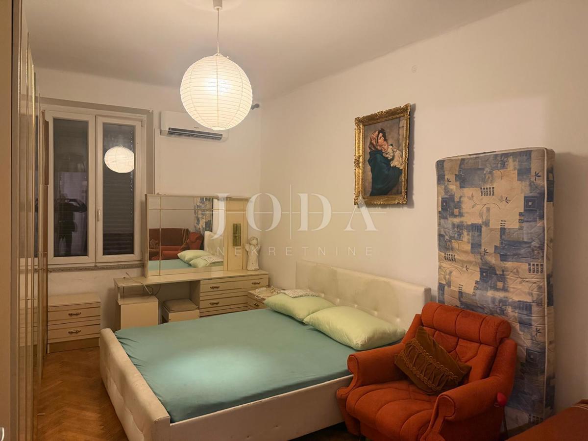 Stanovanje Stari Grad, Rijeka, 62m2