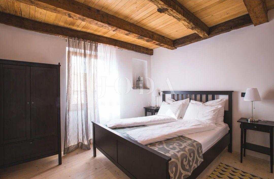 Hiša Oprtalj, 167m2