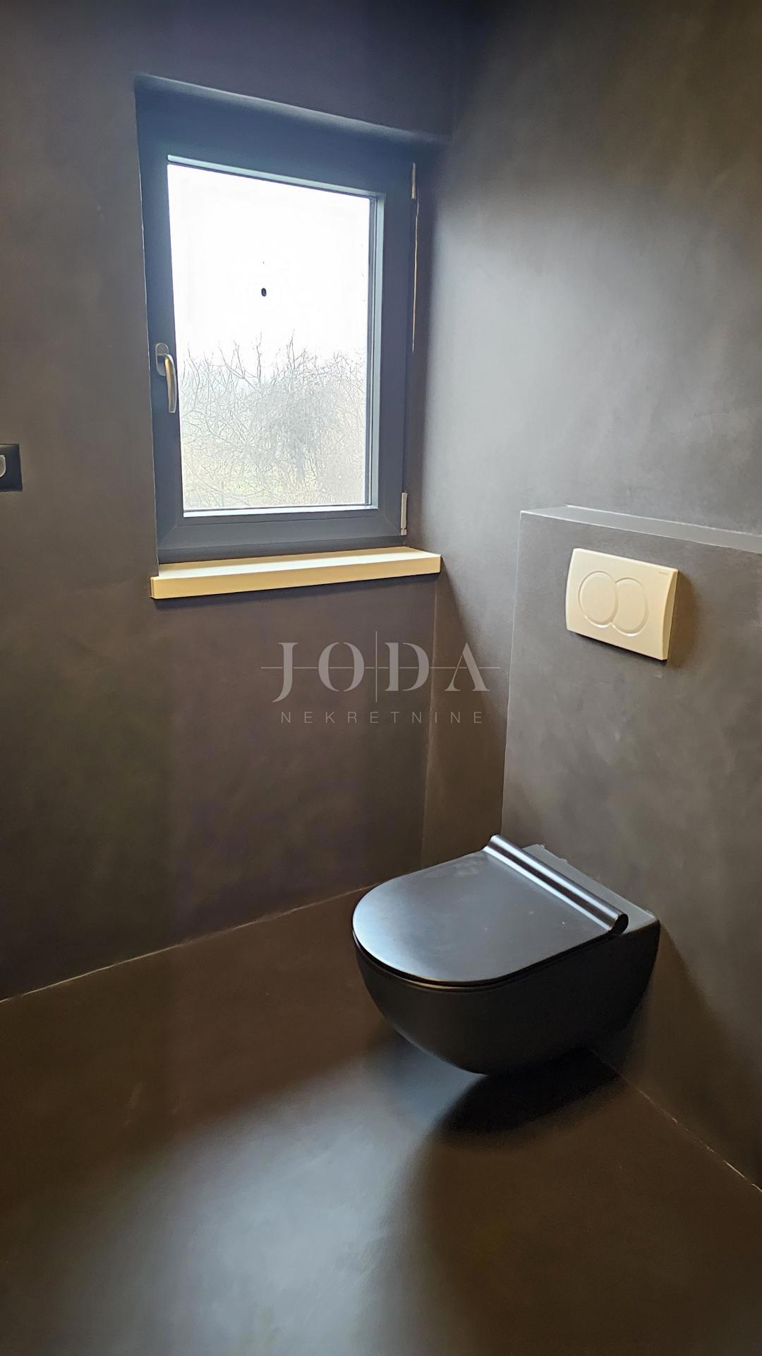 Hiša Gračišće, 303m2