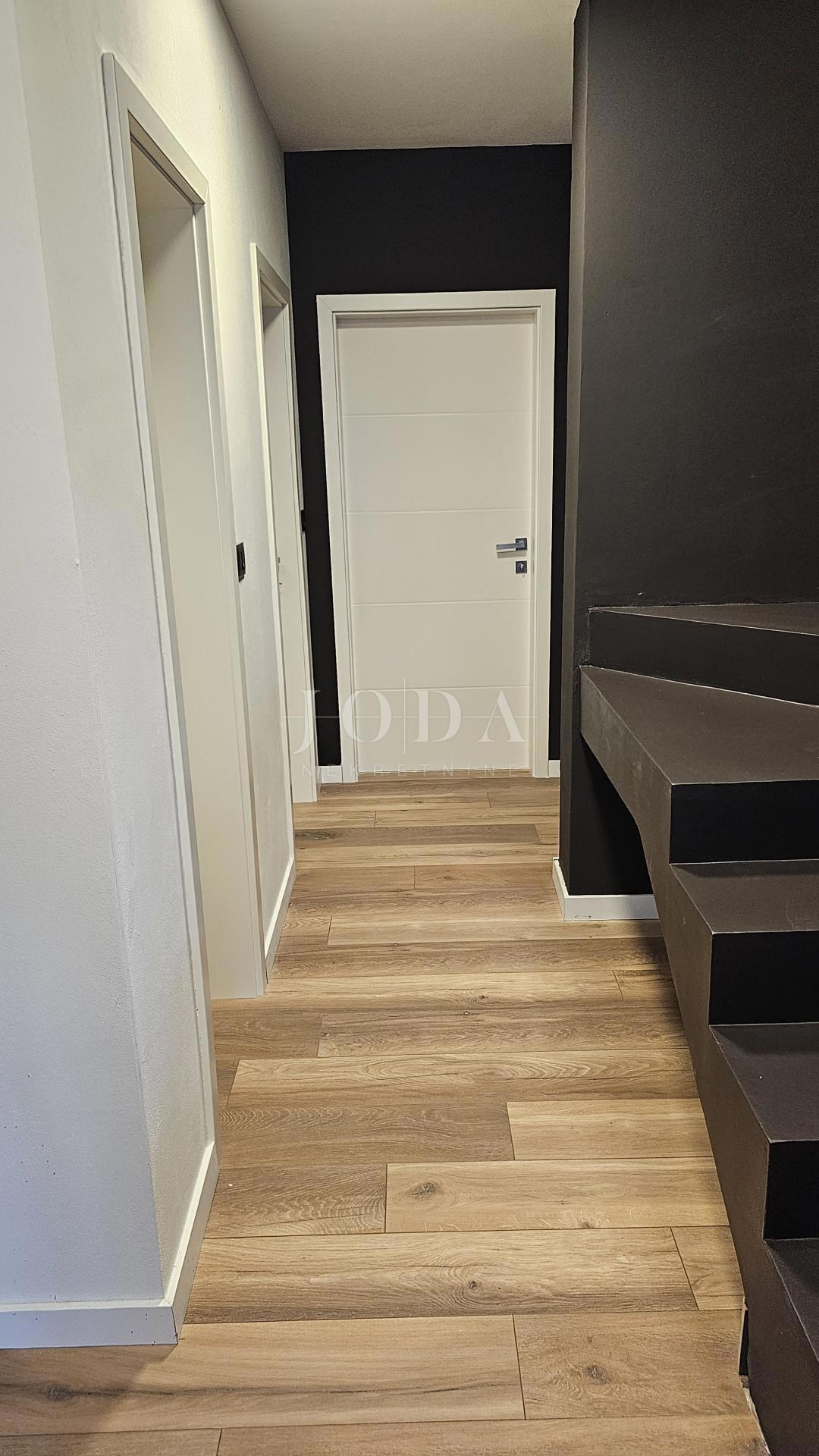 Hiša Gračišće, 303m2