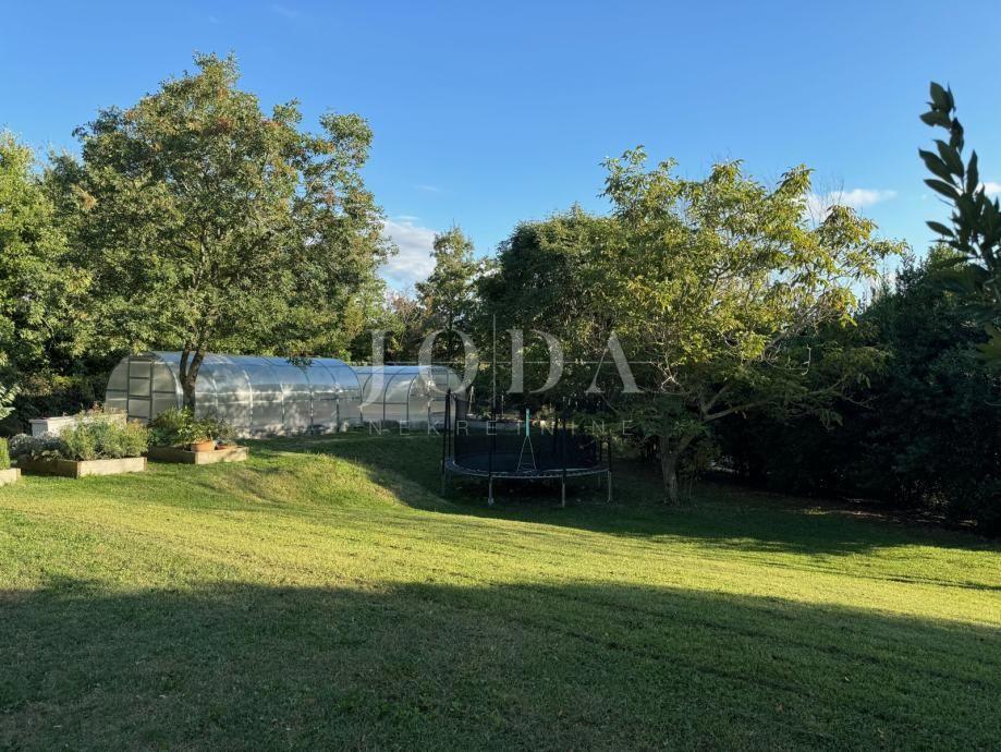 Hiša Gračišće, 303m2