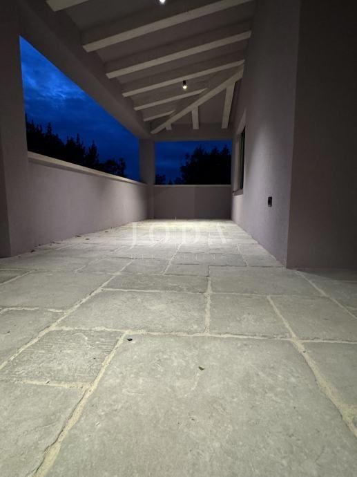 Hiša Gračišće, 303m2