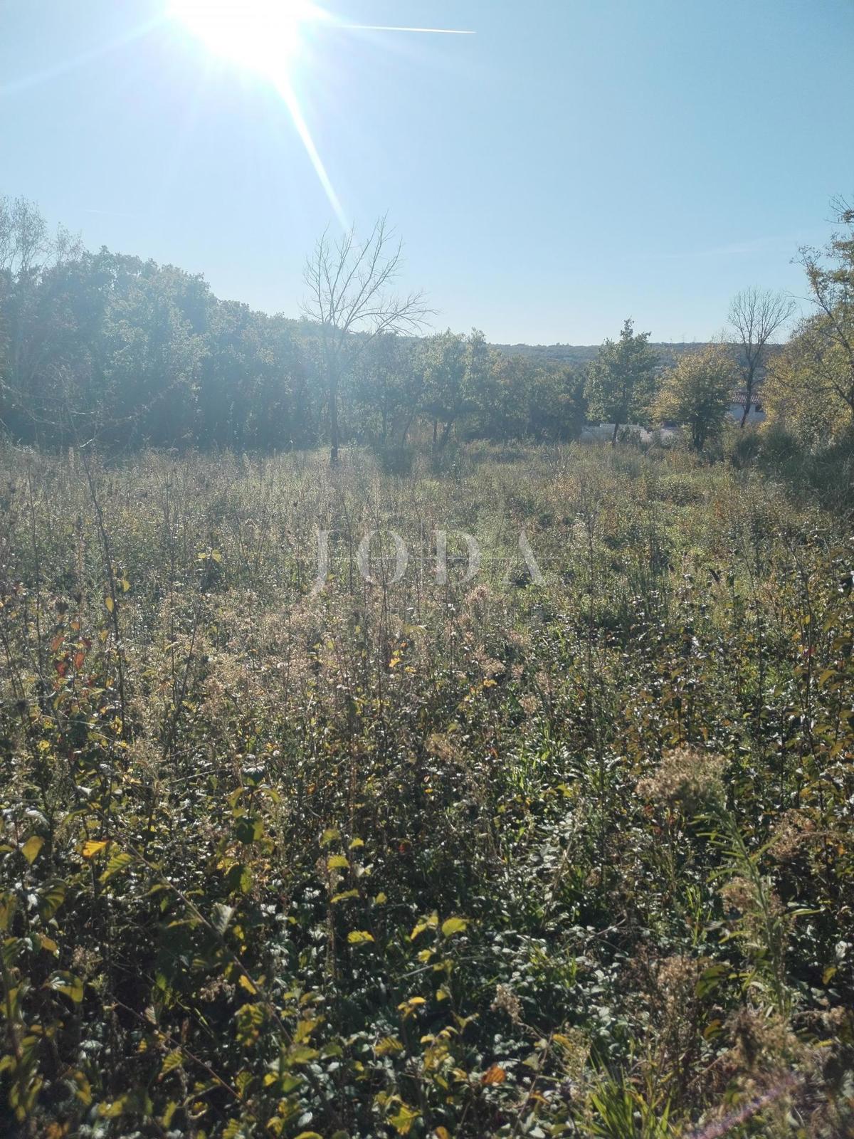Zemljišče Labin, 950m2