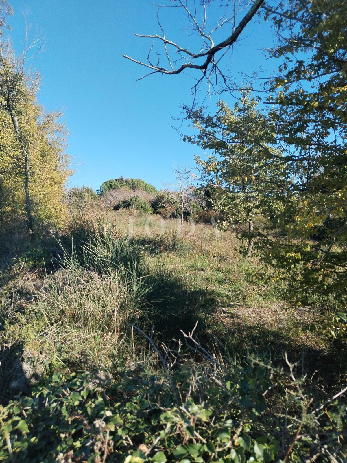 Zemljišče Labin, 950m2