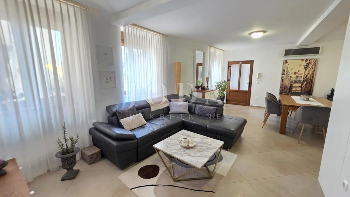 Stanovanje Crikvenica, 97m2