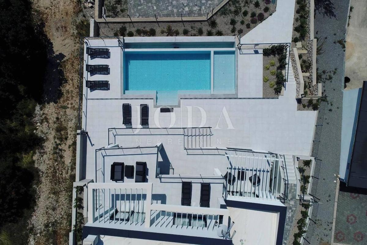 Hiša Šmrika, Kraljevica, 250m2