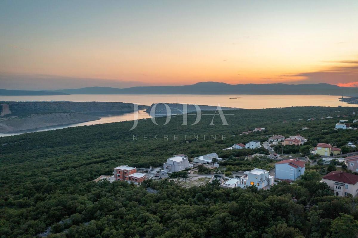 Hiša Šmrika, Kraljevica, 250m2